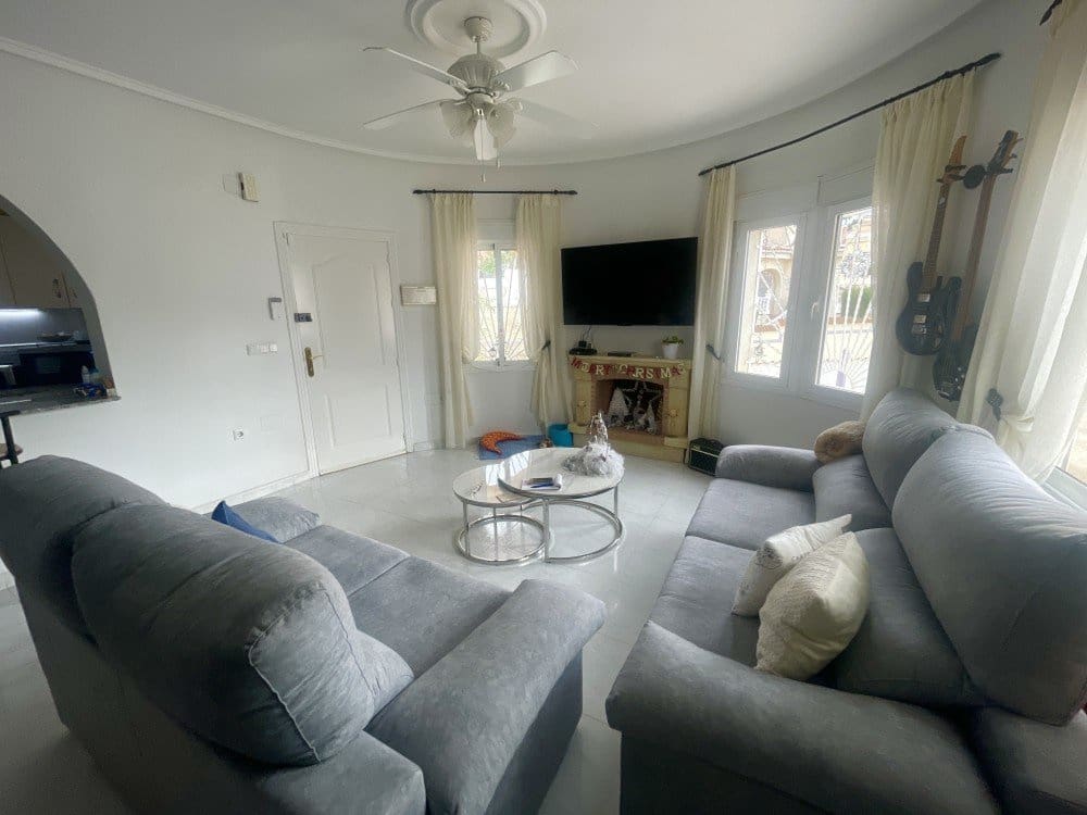 2 Zimmer Villa zu verkaufen in Ciudad Quesada mit Pool Garage - 289.000 € (Ref: 9452427)