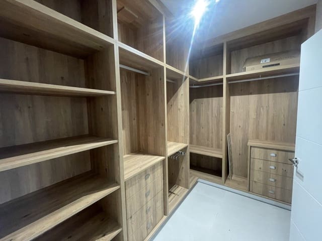 3 sypialnia Willa na sprzedaż w Ciudad Quesada, Rojales z basenem garażem - 695 000 € (Ref: 9455708)