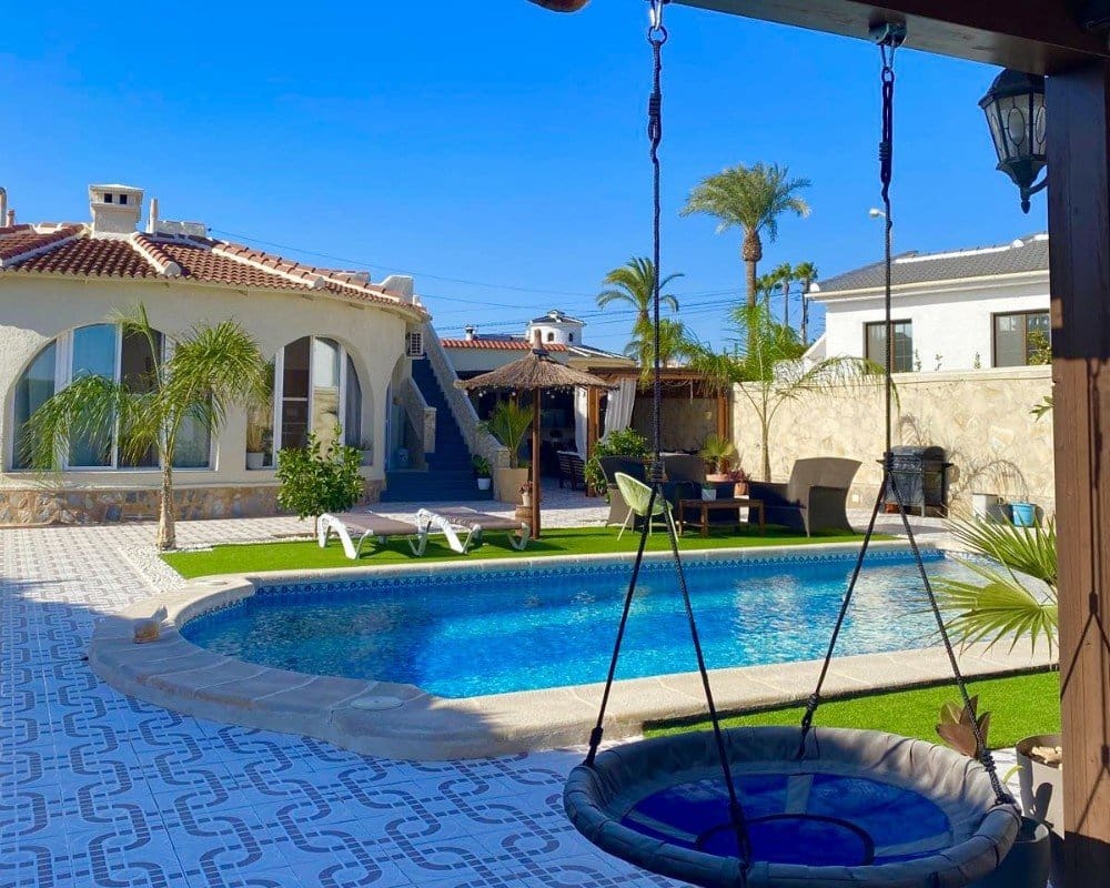 4 camera da letto Villa in vendita in Ciudad Quesada con piscina garage - 549.000 € (Rif: 9469794)