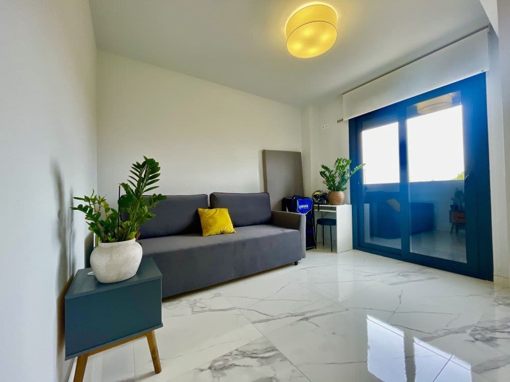 2 sypialnia Penthouse na sprzedaż w Orihuela Costa z basenem garażem - 271 000 € (Ref: 9470228)