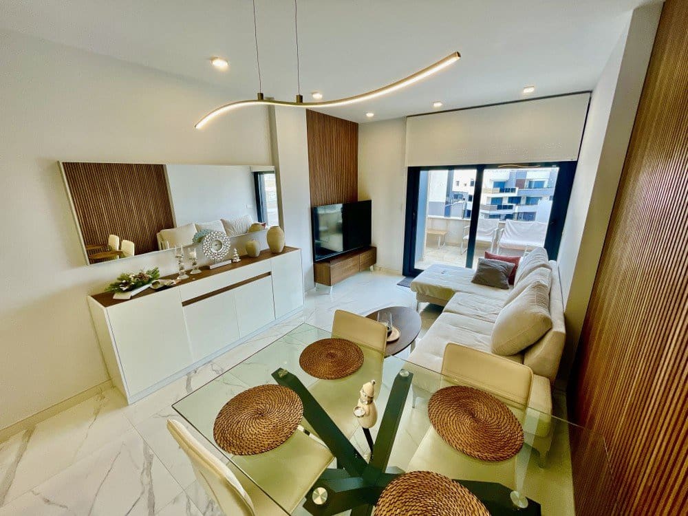 2 sypialnia Penthouse na sprzedaż w Orihuela Costa z basenem garażem - 271 000 € (Ref: 9470228)