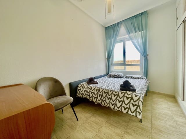 3 soverom Penthouse til salgs i Torrevieja med svømmebasseng - € 167 000 (Ref: 9470229)