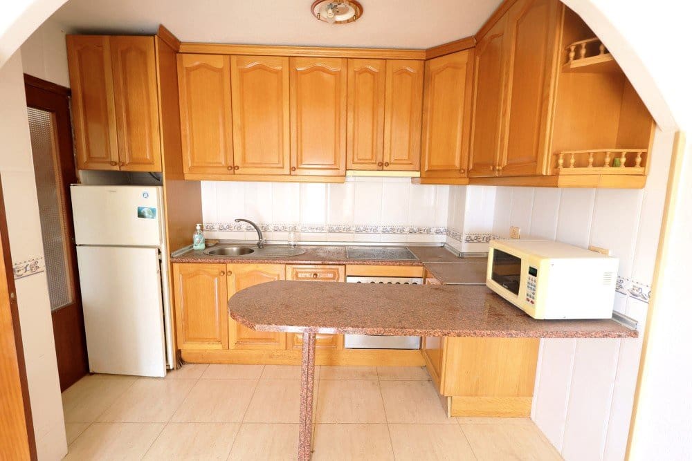 2 bedroom Apartment for sale in Orihuela Costa with pool - € 139,000 (Ref: 9488322)