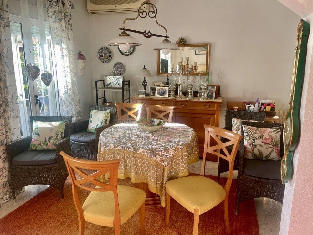 2 bedroom Villa for sale in Benijofar with pool garage - € 339,000 (Ref: 9501922)