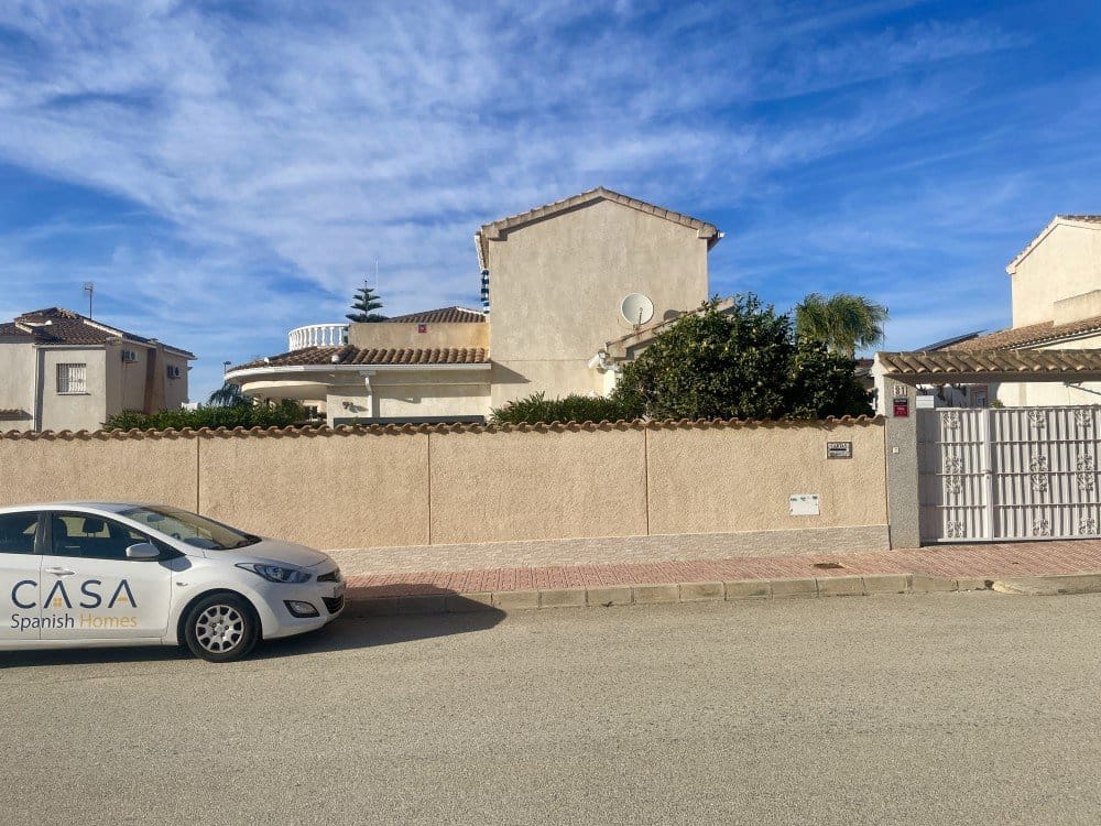 2 bedroom Villa for sale in Benijofar with pool garage - € 339,000 (Ref: 9501922)