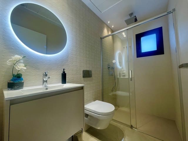 3 soverom Kjedet enebolig til salgs i Gran Alacant, Santa Pola med svømmebasseng garasje - € 350 000 (Ref: 9501924)