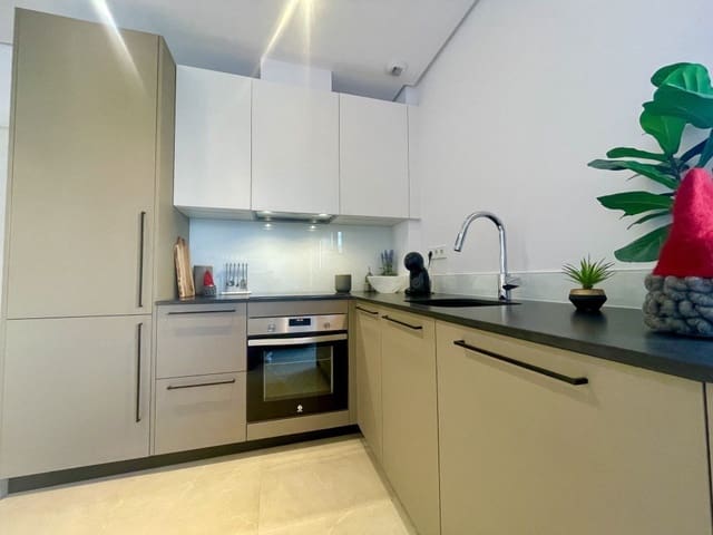 3 soverom Kjedet enebolig til salgs i Gran Alacant, Santa Pola med svømmebasseng garasje - € 350 000 (Ref: 9501924)