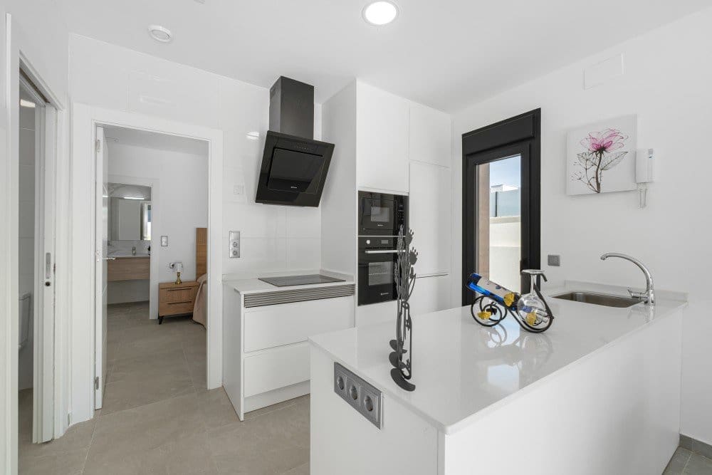 3 sypialnia Dom blizniak na sprzedaż w Daya Nueva z basenem garażem - 299 000 € (Ref: 9501926)