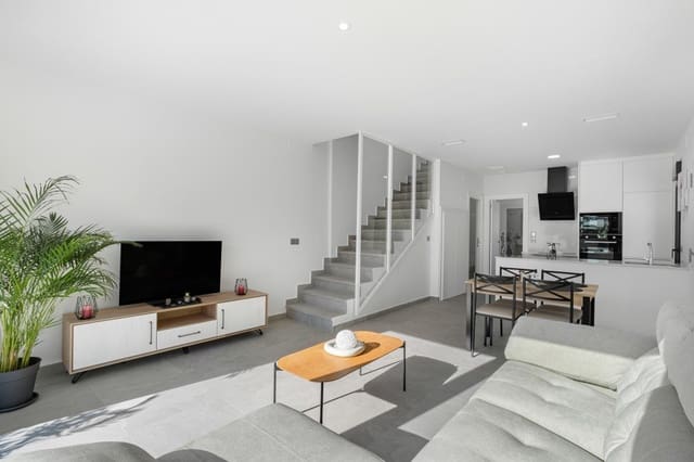 3 sypialnia Dom blizniak na sprzedaż w Daya Nueva z basenem garażem - 299 000 € (Ref: 9501926)