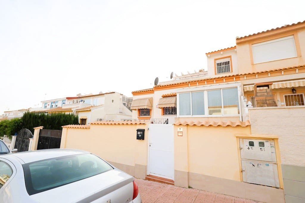3 Zimmer Haus zu verkaufen in Orihuela Costa mit Garage - 170.000 € (Ref: 9523784)