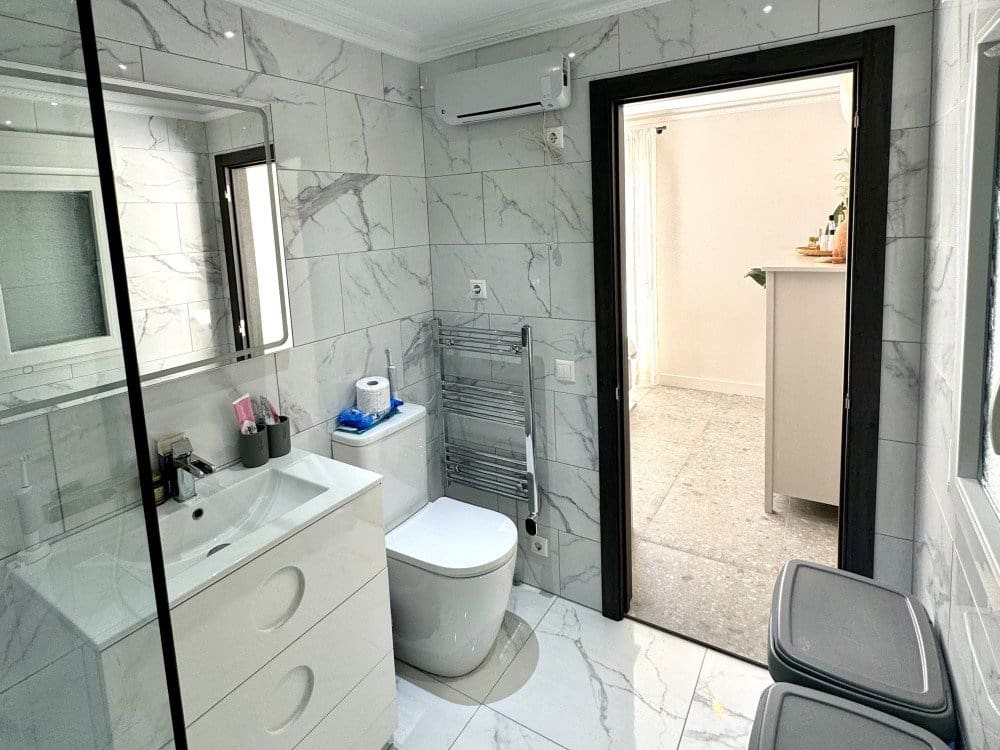 6 bedroom Villa for sale in Ciudad Quesada with pool garage - € 715,000 (Ref: 9523785)