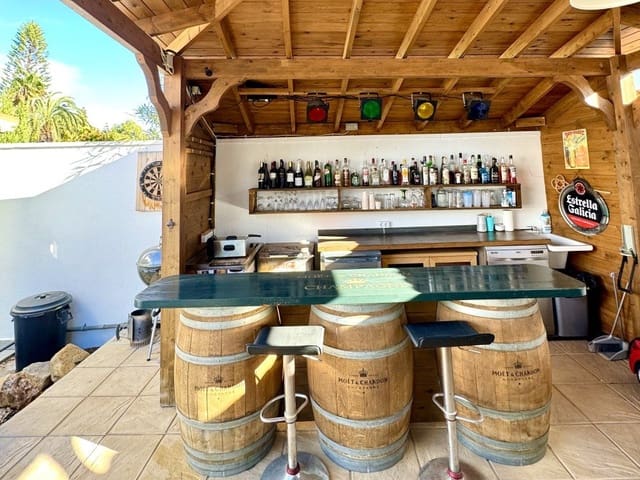 7 camera da letto Villa in vendita in Ciudad Quesada, Rojales con piscina garage - 715.000 € (Rif: 9523785)