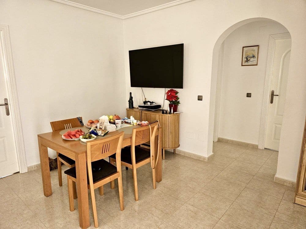 3 bedroom Villa for sale in Benijofar - € 350,000 (Ref: 9523875)