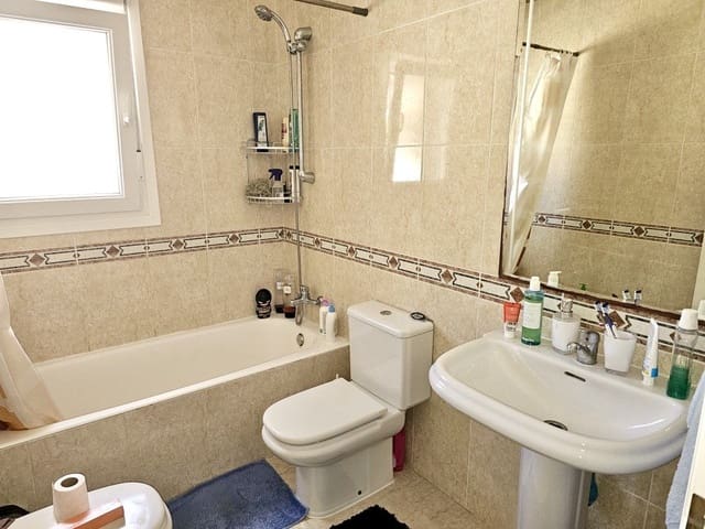 3 bedroom Villa for sale in Benijófar - € 350,000 (Ref: 9523875)