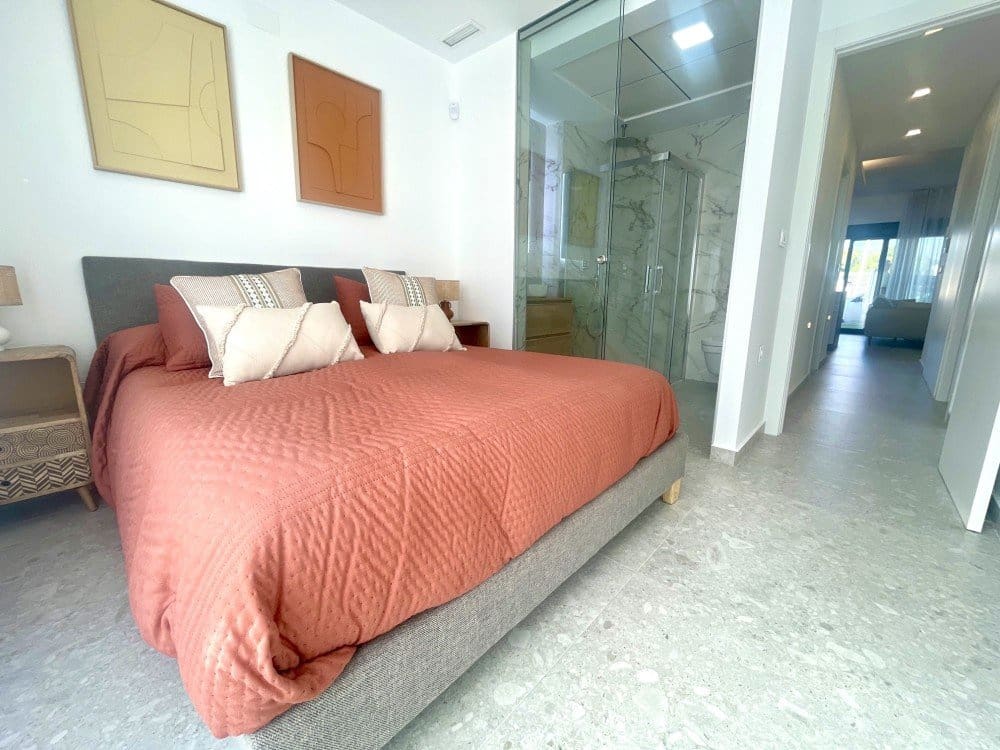 3 quarto Apartamento para venda em Los Balcones com piscina garagem - 289 900 € (Ref: 9528977)