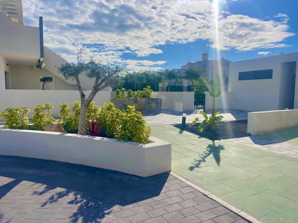 3 quarto Apartamento para venda em Los Balcones com piscina garagem - 289 900 € (Ref: 9528977)