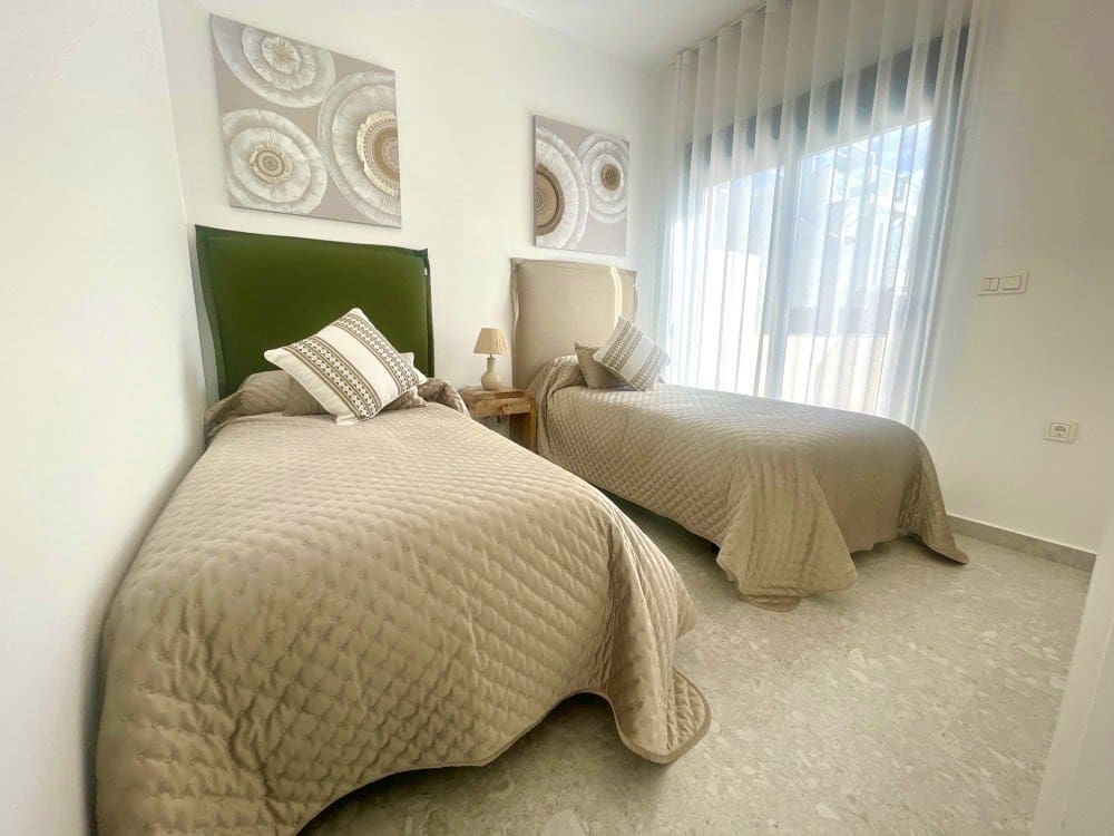 3 quarto Apartamento para venda em Los Balcones com piscina garagem - 289 900 € (Ref: 9528977)