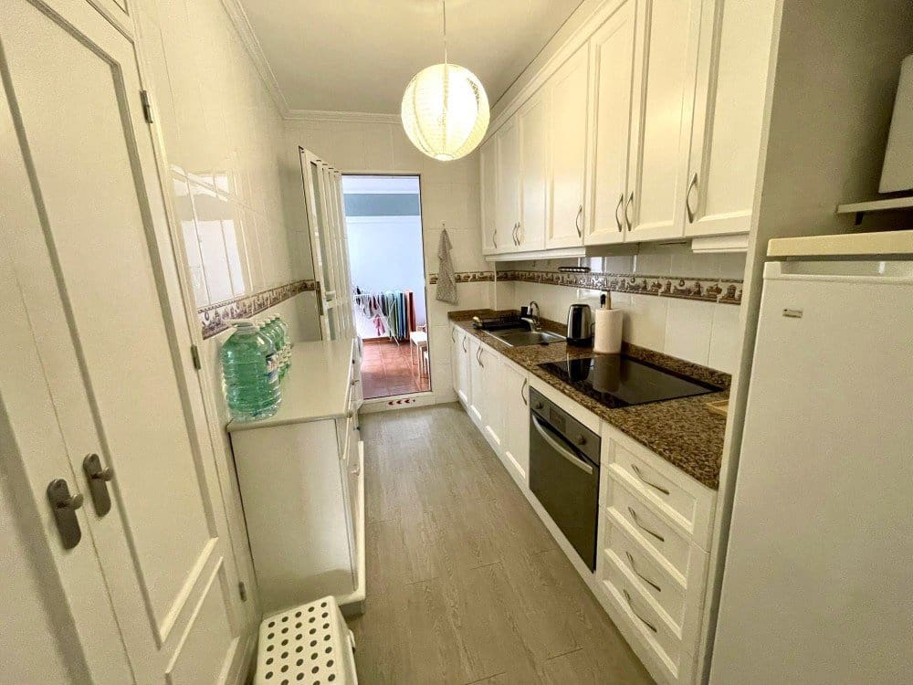 2 chambre Appartement à vendre à La Marina del Pinet avec piscine - 150 000 € (Ref: 9532600)