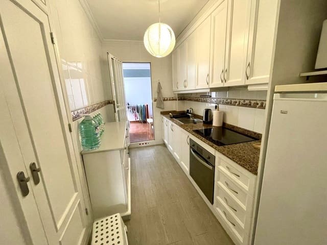 2 chambre Appartement à vendre à La Marina del Pinet, Elche / Elx avec piscine - 150 000 € (Ref: 9532600)