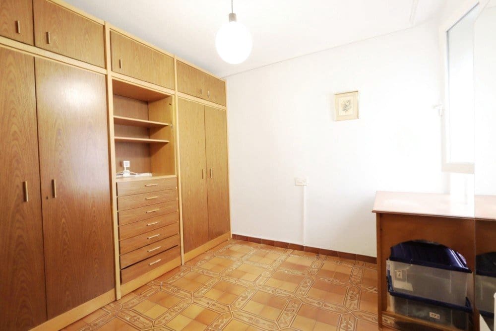 3 makuuhuone Huoneisto myytävänä paikassa Torrevieja - 195 000 € (Ref: 9532601)