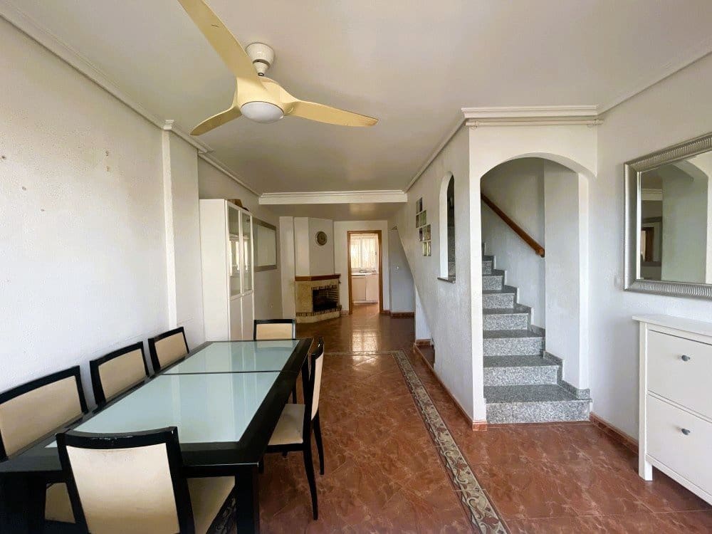 3 bedroom Townhouse for sale in Orihuela Costa with pool - € 183,750 (Ref: 9542736)