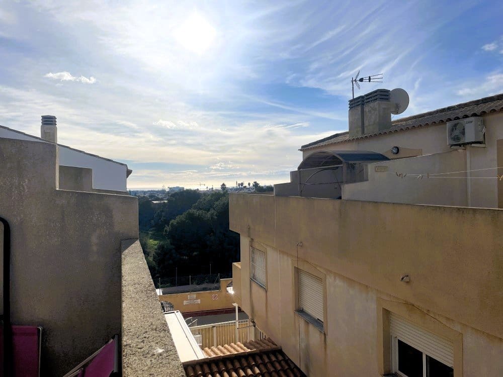 3 bedroom Townhouse for sale in Orihuela Costa with pool - € 183,750 (Ref: 9542736)