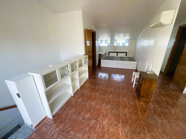 Casa de 3 habitaciones en Orihuela Costa, Orihuela en venta con piscina - 183.750 € (Ref: 9542736)