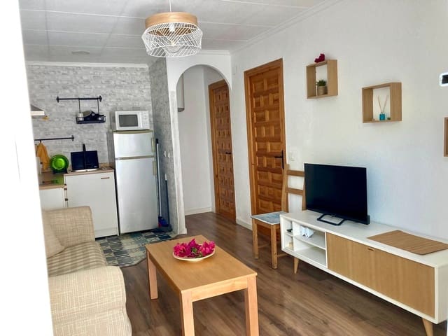 1 makuuhuone Omakotitalo myytävänä paikassa La Marina, Elche / Elx - 86 000 € (Ref: 9556211)