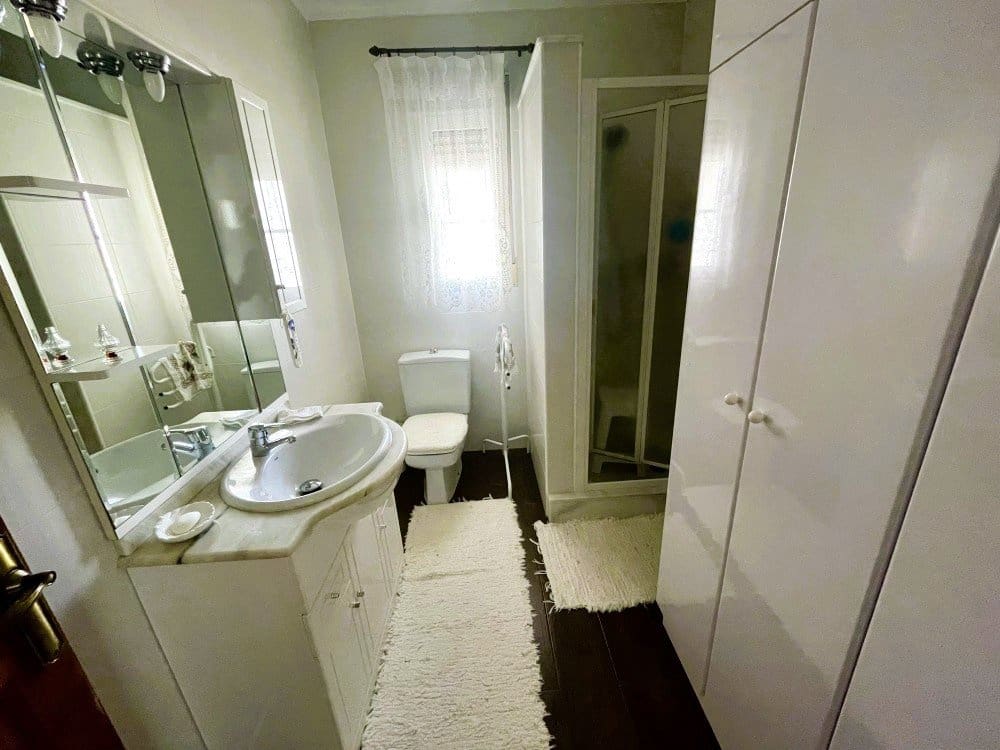 3 makuuhuone Huvila myytävänä paikassa Ciudad Quesada mukana uima-altaan 
autotalli - 693 000 € (Ref: 9570277)