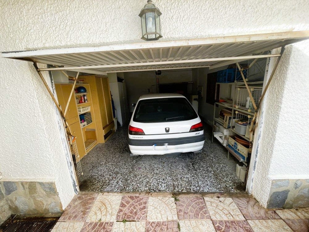 3 makuuhuone Huvila myytävänä paikassa Ciudad Quesada mukana uima-altaan 
autotalli - 693 000 € (Ref: 9570277)