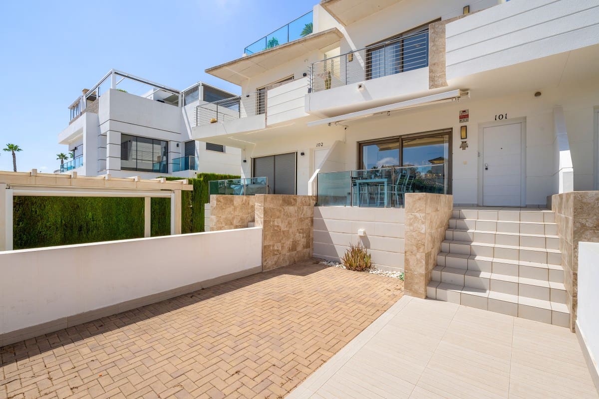 4 chambre Maison de Ville à vendre à Ciudad Quesada avec piscine - 390 000 € (Ref: 10081776)