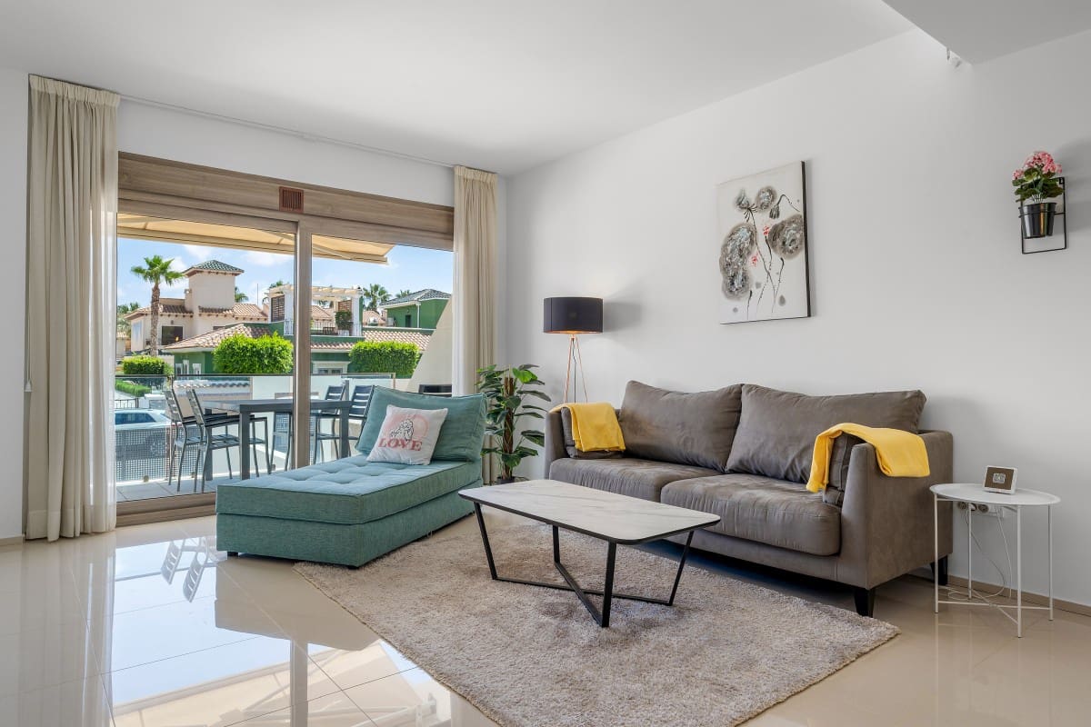 4 chambre Maison de Ville à vendre à Ciudad Quesada avec piscine - 390 000 € (Ref: 10081776)