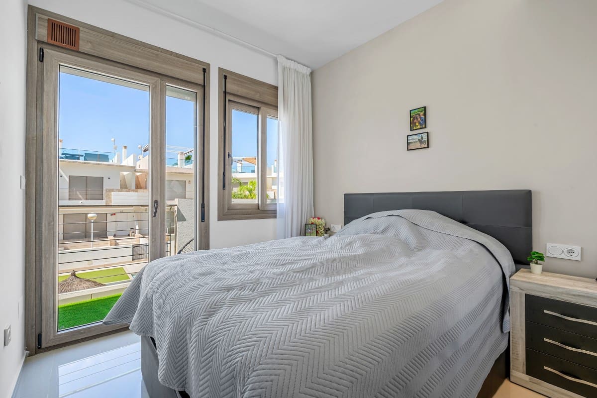4 chambre Maison de Ville à vendre à Ciudad Quesada avec piscine - 390 000 € (Ref: 10081776)