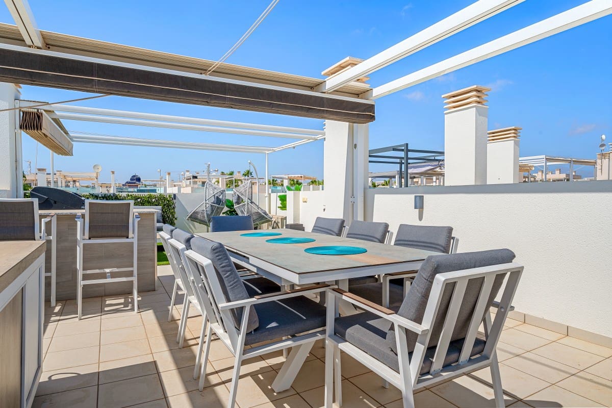 4 chambre Maison de Ville à vendre à Ciudad Quesada avec piscine - 390 000 € (Ref: 10081776)