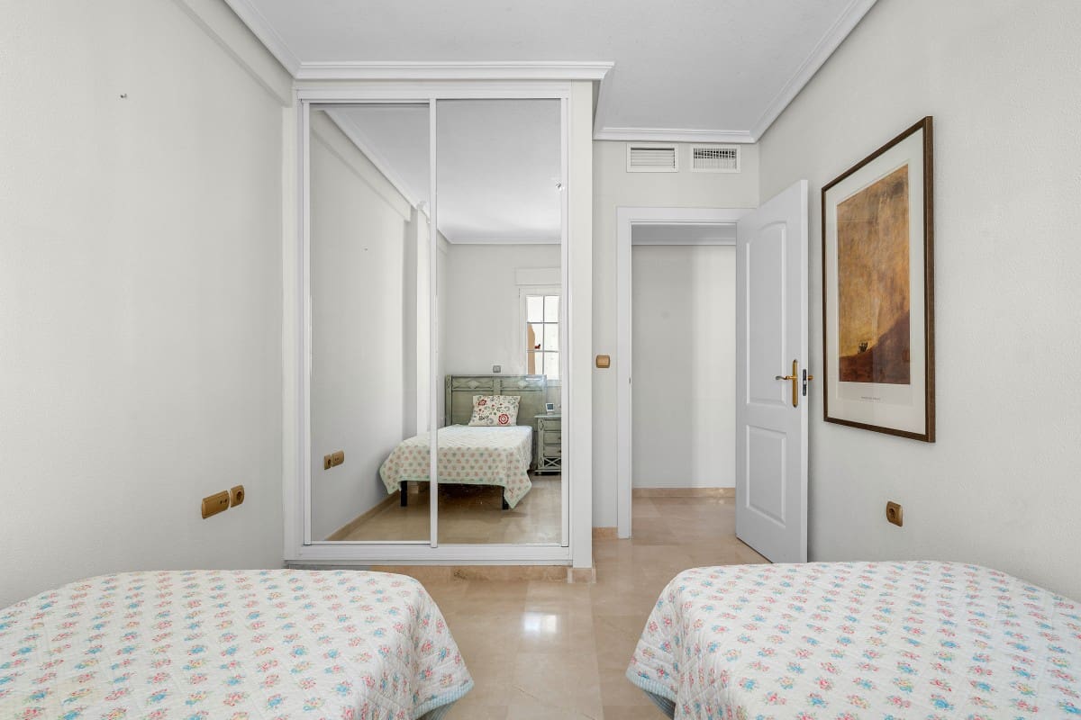 3 soveværelse Lejlighed til salg i Cabo Roig med swimmingpool - € 420.000 (Ref: 10081777)