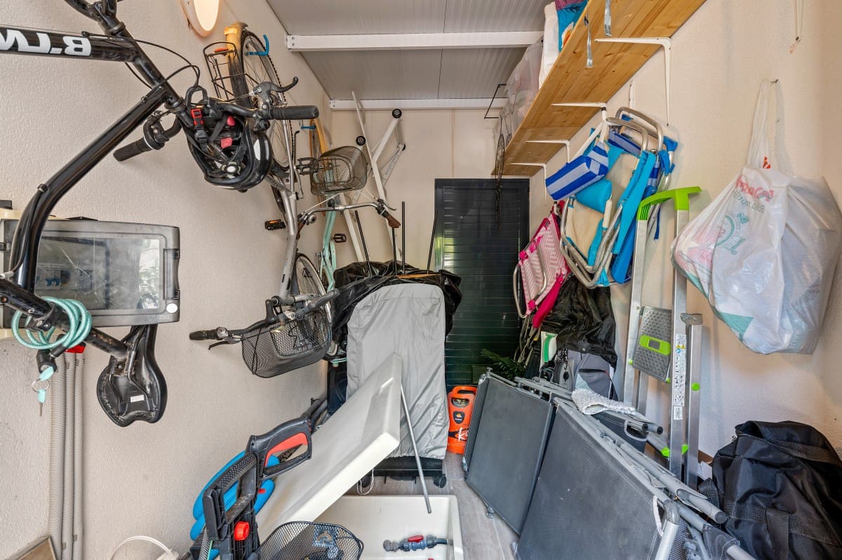 3 soveværelse Villa til salg i La Veleta med swimmingpool - € 680.000 (Ref: 10081778)