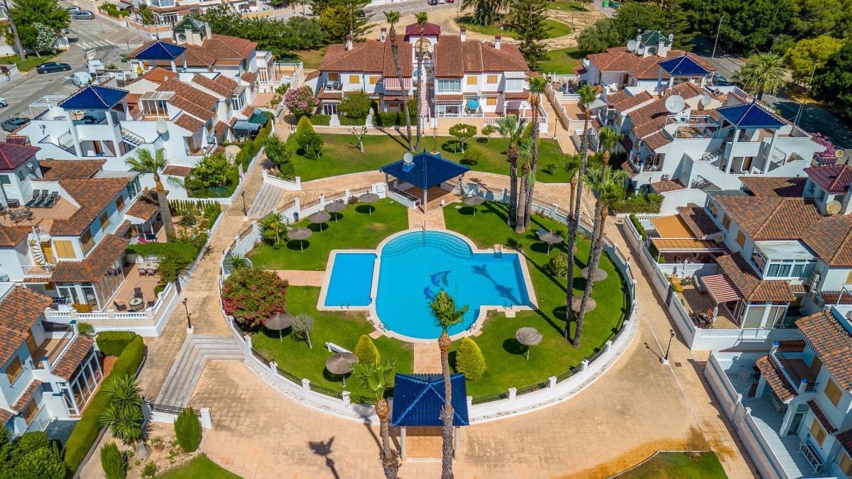 2 sovrum Lägenhet till salu i Pilar de la Horadada med pool - 225 000 € (Ref: 10081779)