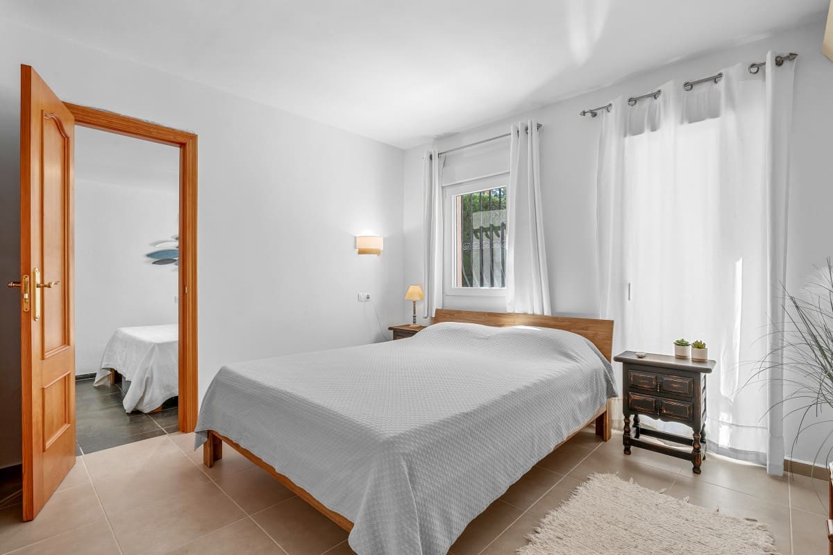 3 slaapkamer Villa te koop in Denia met zwembad - € 520.000 (Ref: 10081780)
