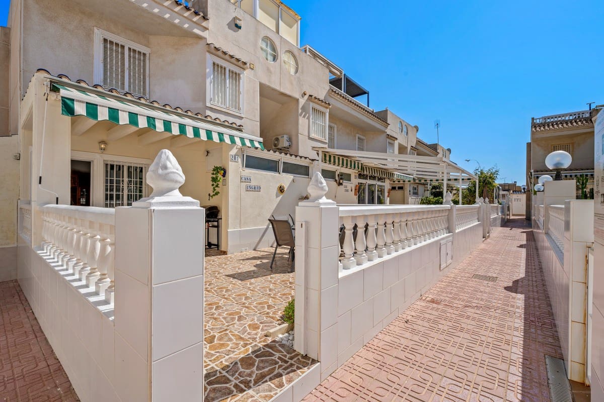 Apartamento de 2 habitaciones en Torrevieja en venta con piscina - 159.000 € (Ref: 10081782)