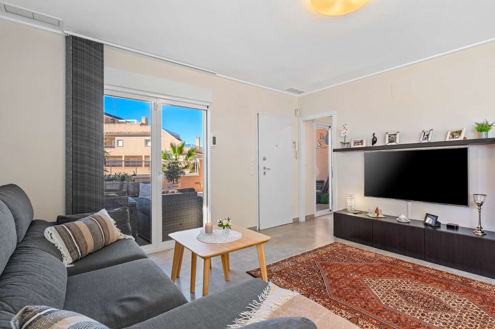 3 makuuhuone Huoneisto myytävänä paikassa Villamartin mukana uima-altaan - 360 000 € (Ref: 10081783)