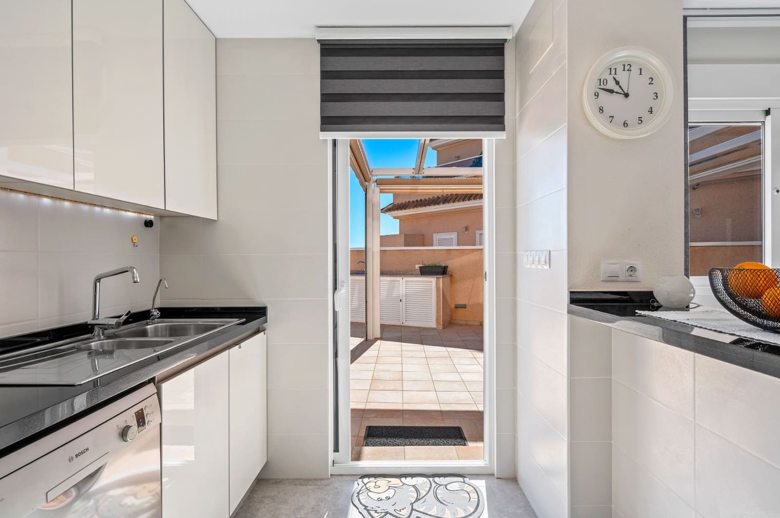 3 makuuhuone Huoneisto myytävänä paikassa Villamartin mukana uima-altaan - 360 000 € (Ref: 10081783)