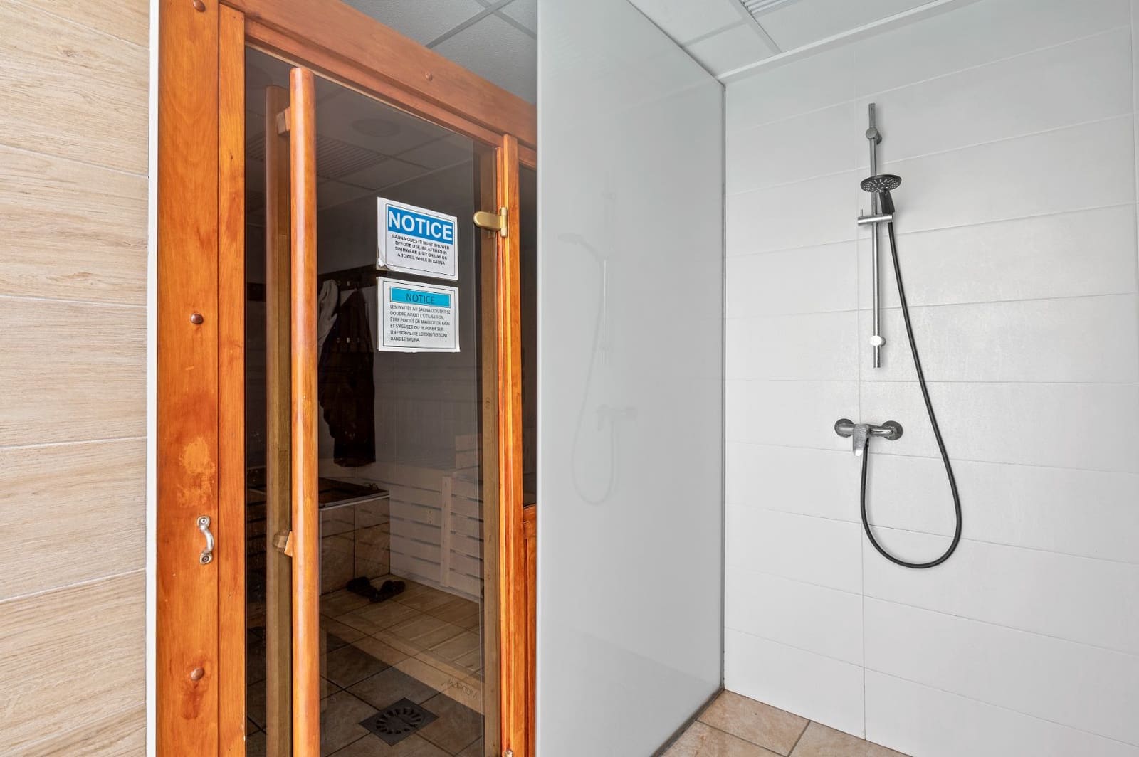 3 makuuhuone Huoneisto myytävänä paikassa Villamartin mukana uima-altaan - 360 000 € (Ref: 10081783)