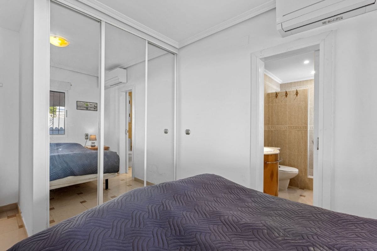 5 slaapkamer Villa te koop in La Torreta met zwembad - € 520.000 (Ref: 10081784)