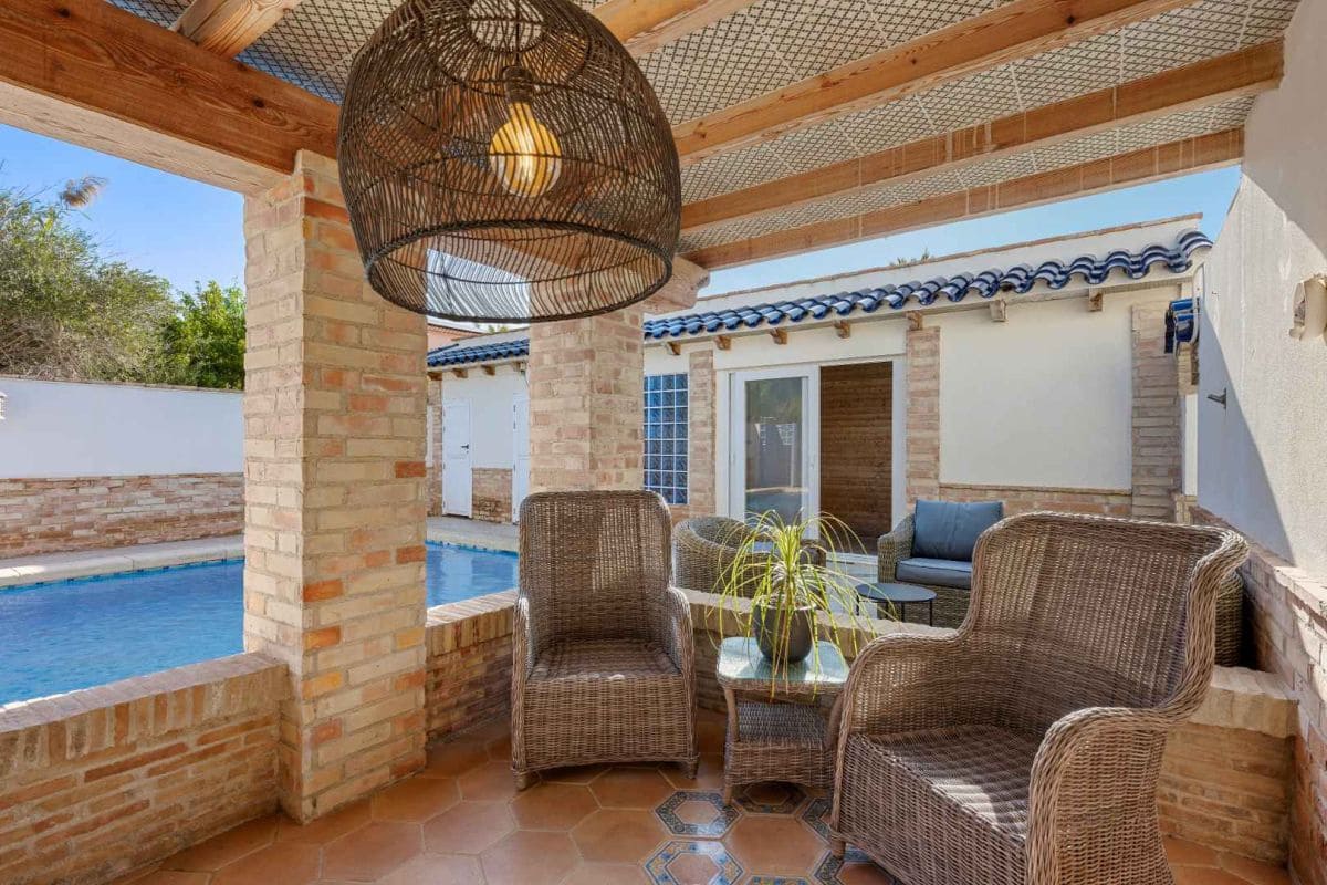 5 slaapkamer Villa te koop in La Torreta met zwembad - € 520.000 (Ref: 10081784)