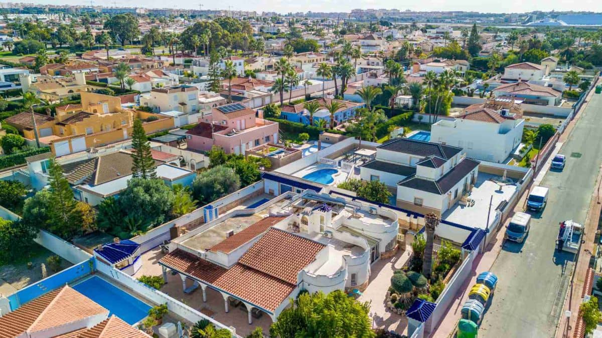 5 slaapkamer Villa te koop in La Torreta met zwembad - € 520.000 (Ref: 10081784)