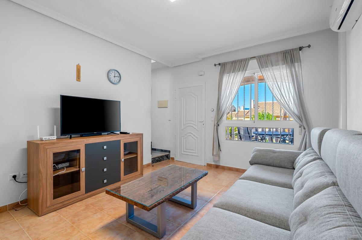 3 bedroom Townhouse for sale in San Fulgencio with pool - € 215,000 (Ref: 10100656)