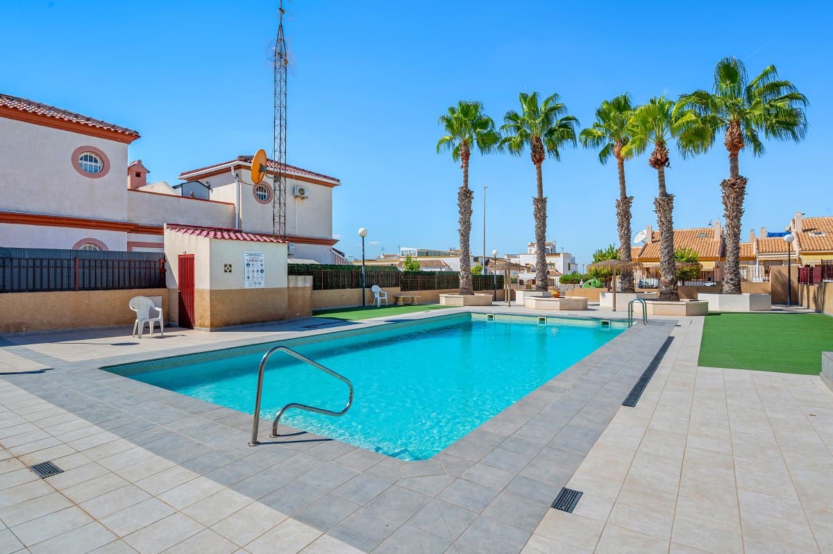 3 bedroom Townhouse for sale in San Fulgencio with pool - € 215,000 (Ref: 10100656)