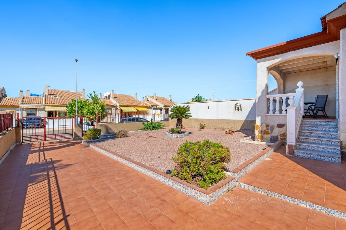 3 bedroom Townhouse for sale in San Fulgencio with pool - € 215,000 (Ref: 10100656)