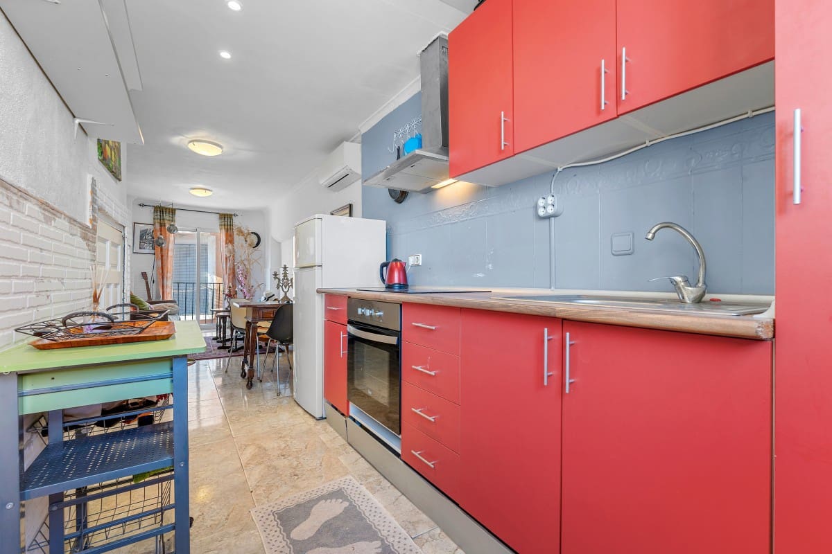 3 bedroom Townhouse for sale in La Villajoyosa / Vila Joiosa - € 245,000 (Ref: 10116051)