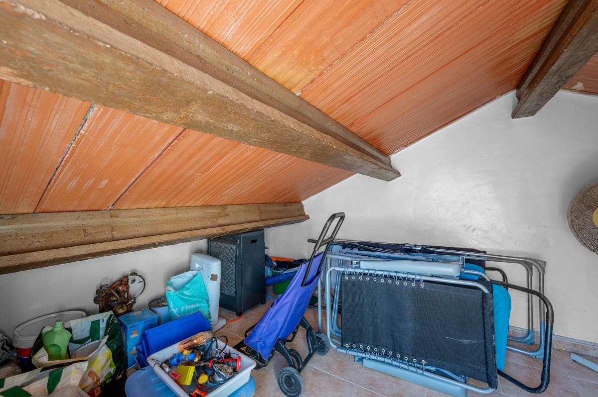 2 soveværelse Lejlighed til salg i El Chaparral med swimmingpool - € 140.000 (Ref: 10117426)